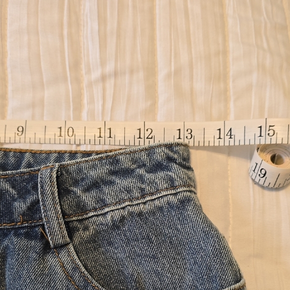 Le Lis Blue Distressed Women's Jeans - Picture 12 of 15